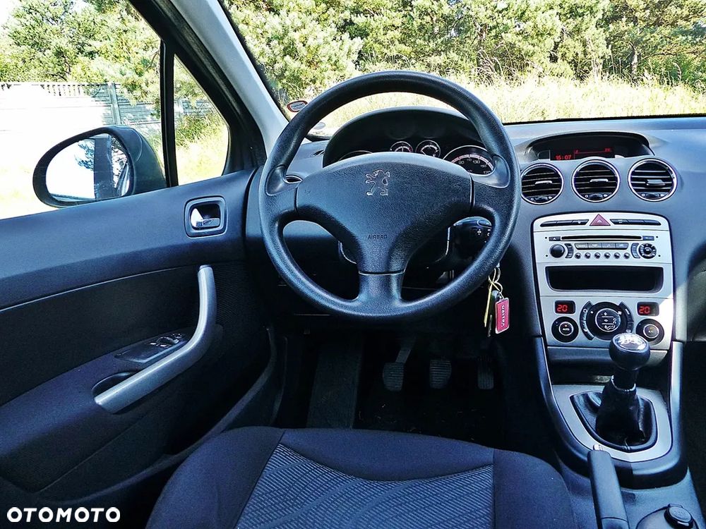 Peugeot 308 120 VTi Millesim 200 - 35