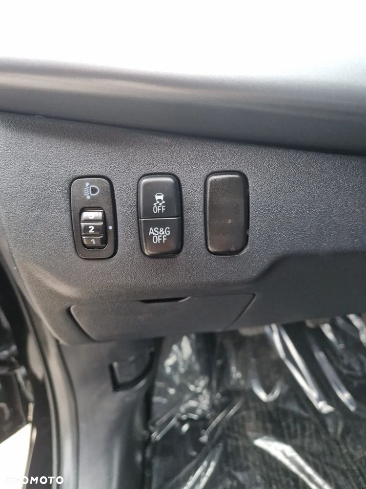 Mitsubishi Lancer Sportback 1.6 ClearTec Top - 16