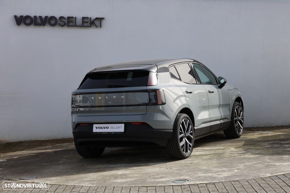 Volvo EX30 69 kWh Single Motor Extended Range Ultra - 2