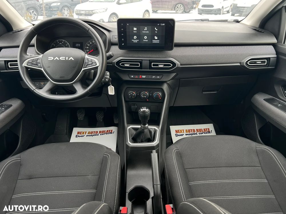 Dacia Logan TCe 90 MT6 Expression - 8