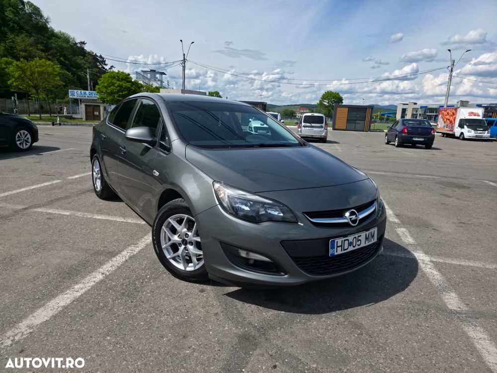 Opel Astra 1.4 Turbo ECOTEC Start/Stop Enjoy - 29