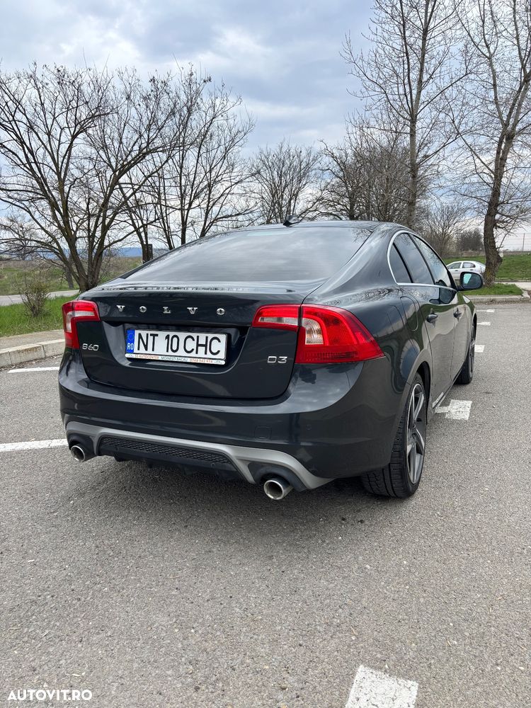 Volvo S60 - 4