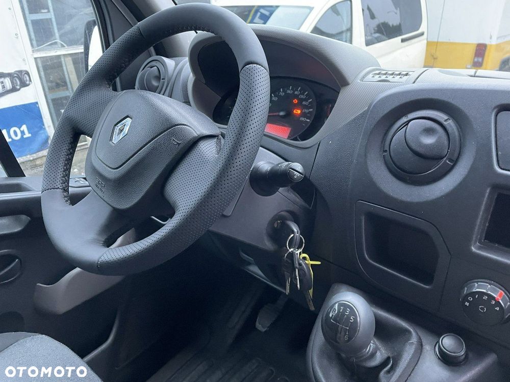 Renault Master - 17
