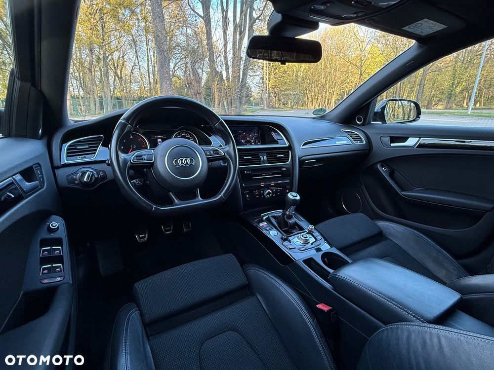 Audi A4 Avant 2.0 TDI DPF clean diesel S line Sportpaket - 8