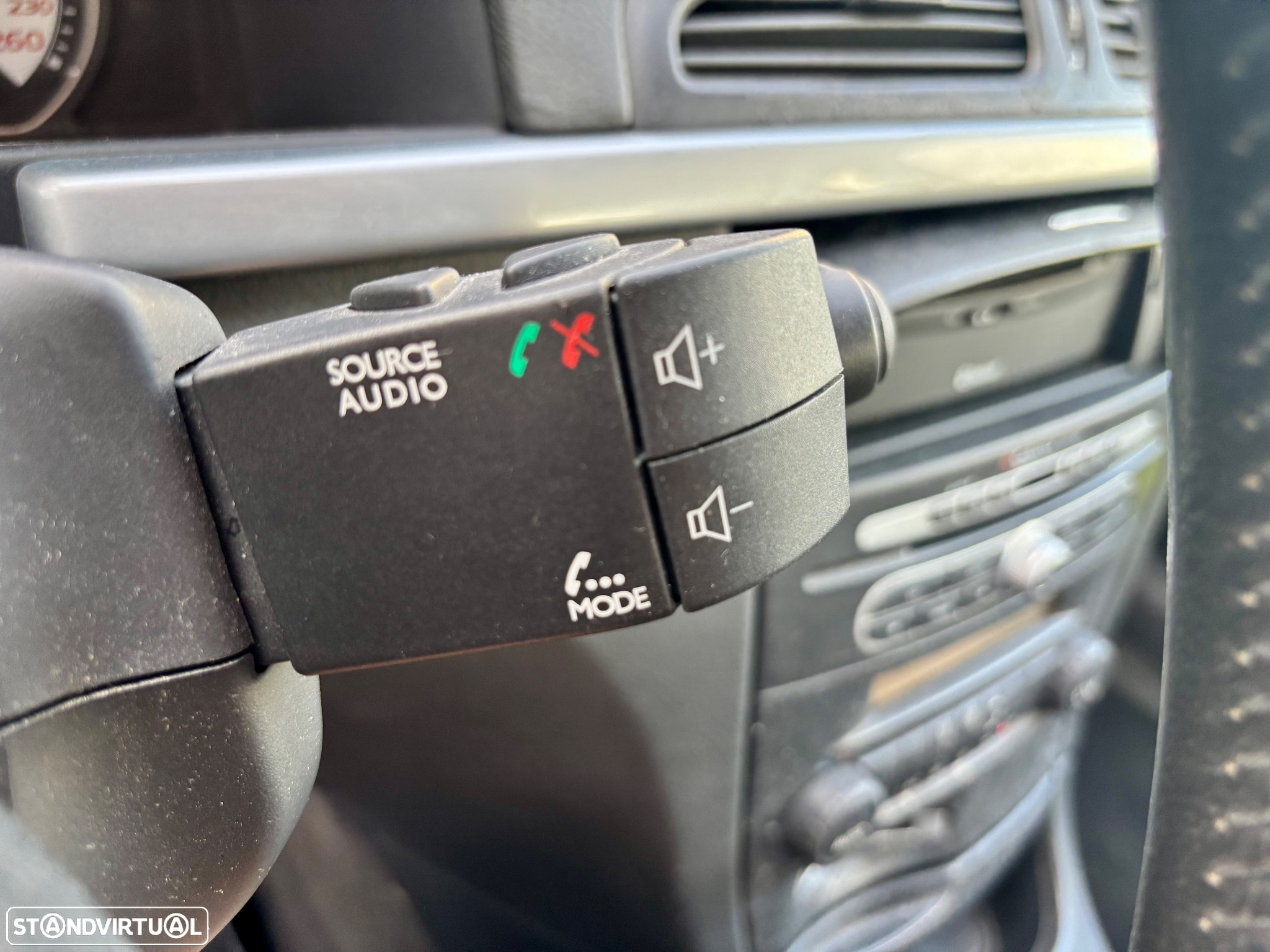 Renault Laguna 2.0 dCi Privilège Luxe - 42