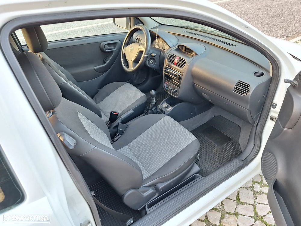 Opel Corsa 1.3 CDTI First - 14