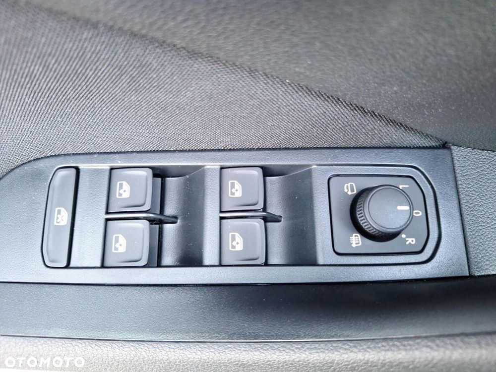 Skoda Kamiq 1.5 TSI Drive DSG - 14