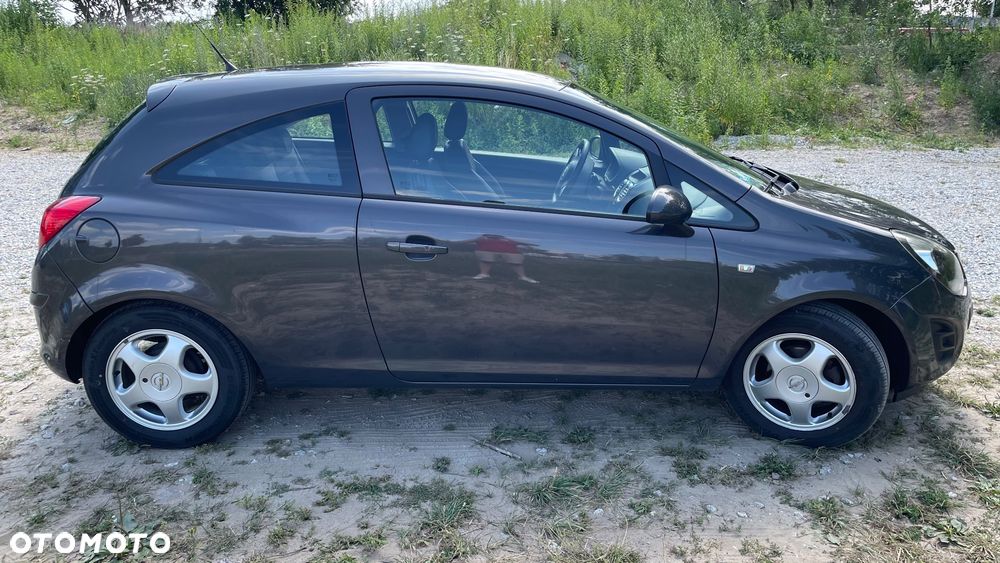 Opel Corsa - 2