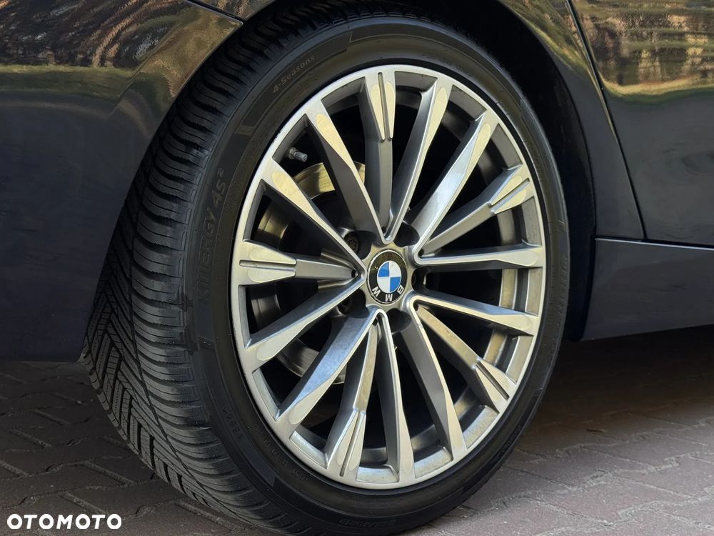 BMW 3GT ver-318d-luxury-line - 20