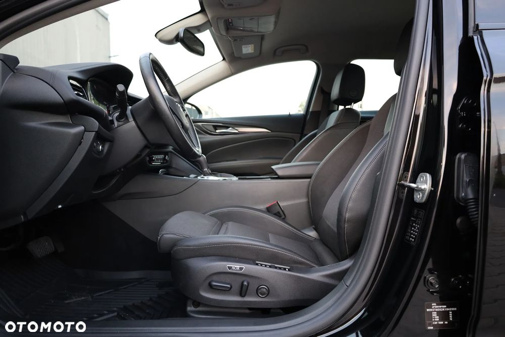 Opel Insignia 1.6 Direct InjectionTurbo Innovation - 21