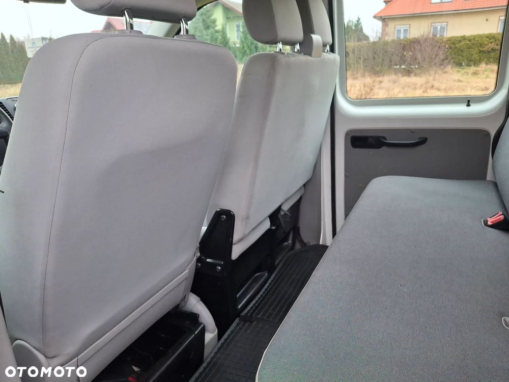 Volkswagen TRANSPORTER T5 - 8