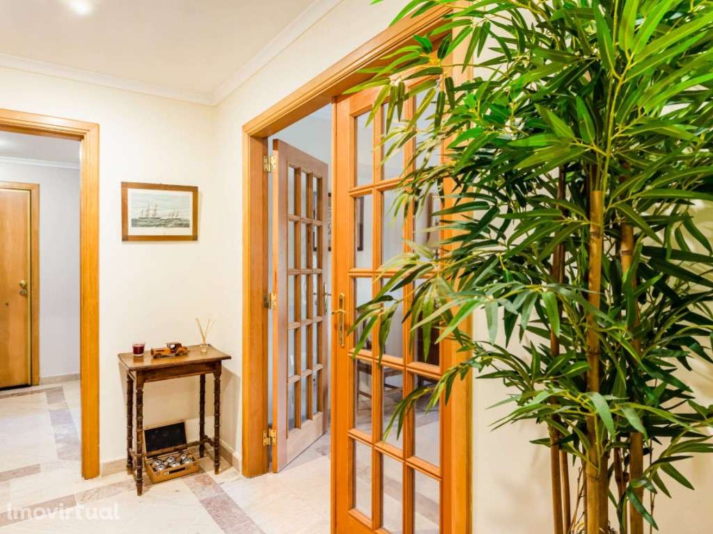 Apartamento T2 com estacionamento em Alcabideche, Cascais - Grande imagem: 2/25