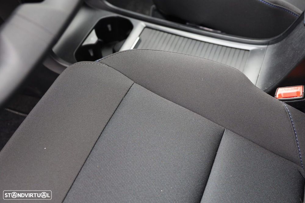 MG MG4 49 kWh Standard - 11