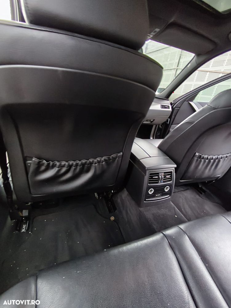 BMW Seria 5 520d - 5