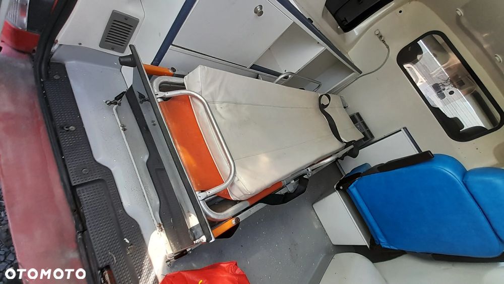 RENAULT TRAFIC II ŁÓŻKO MEDYCZNE NOSZE KARETKA AMBULANS nr. 93/3 - 3