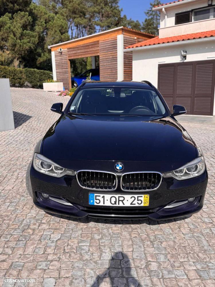 BMW 320 d Auto Line Sport - 3