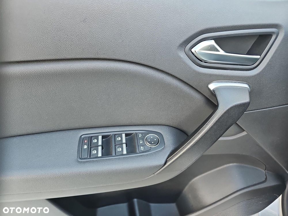 Renault Captur - 10
