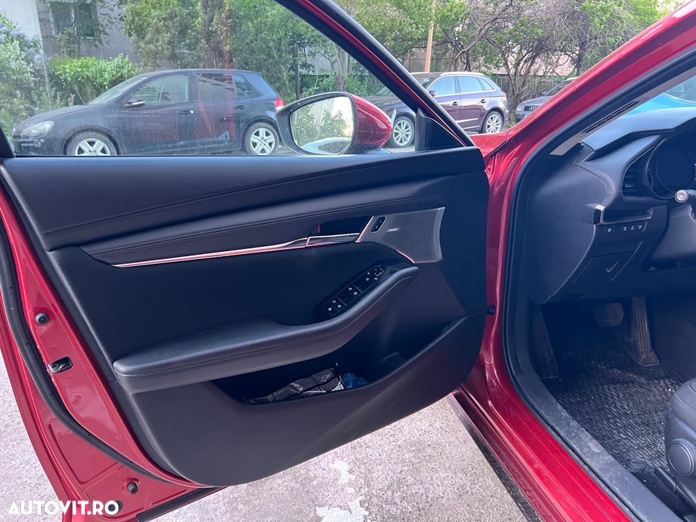 Mazda 3 e-Skyactiv G150 AT MHEV Plus - 11