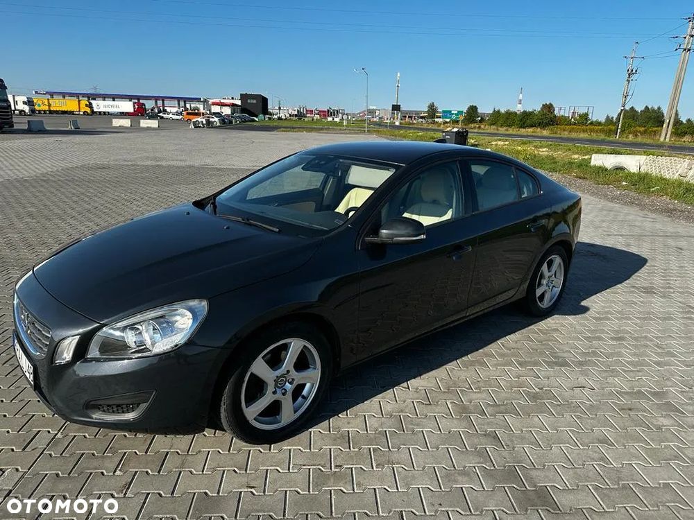 Volvo S60 D2 Kinetic - 3