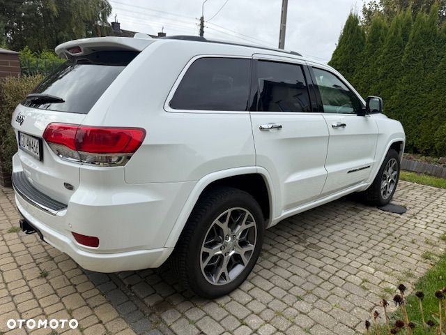 Jeep Grand Cherokee ver-3-6-v6-overland - 3