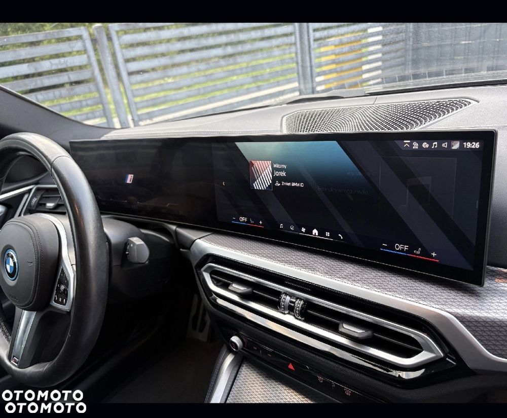 BMW i4 70.3kWh eDrive 35 M Sport Edition - 6