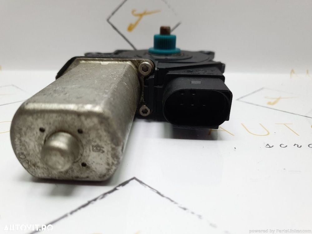 Motoras macara geam dreapta spate BMW 3 V (E90) [ 2004 - 2012 ] 320 i (N46 B20..) 110KW|150HP OEM 1060079 - 4