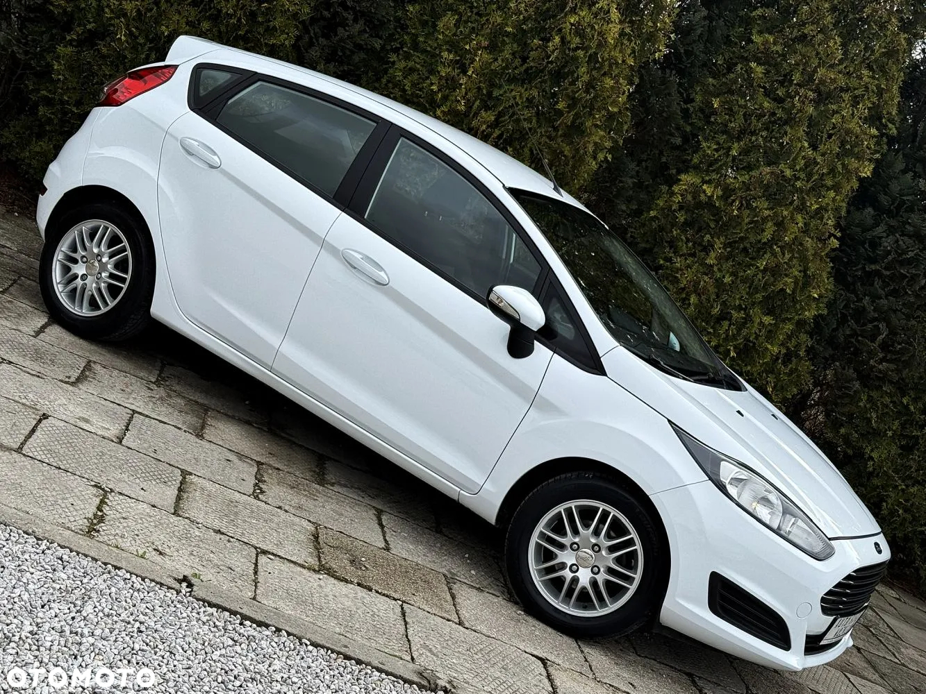 Ford Fiesta - 4