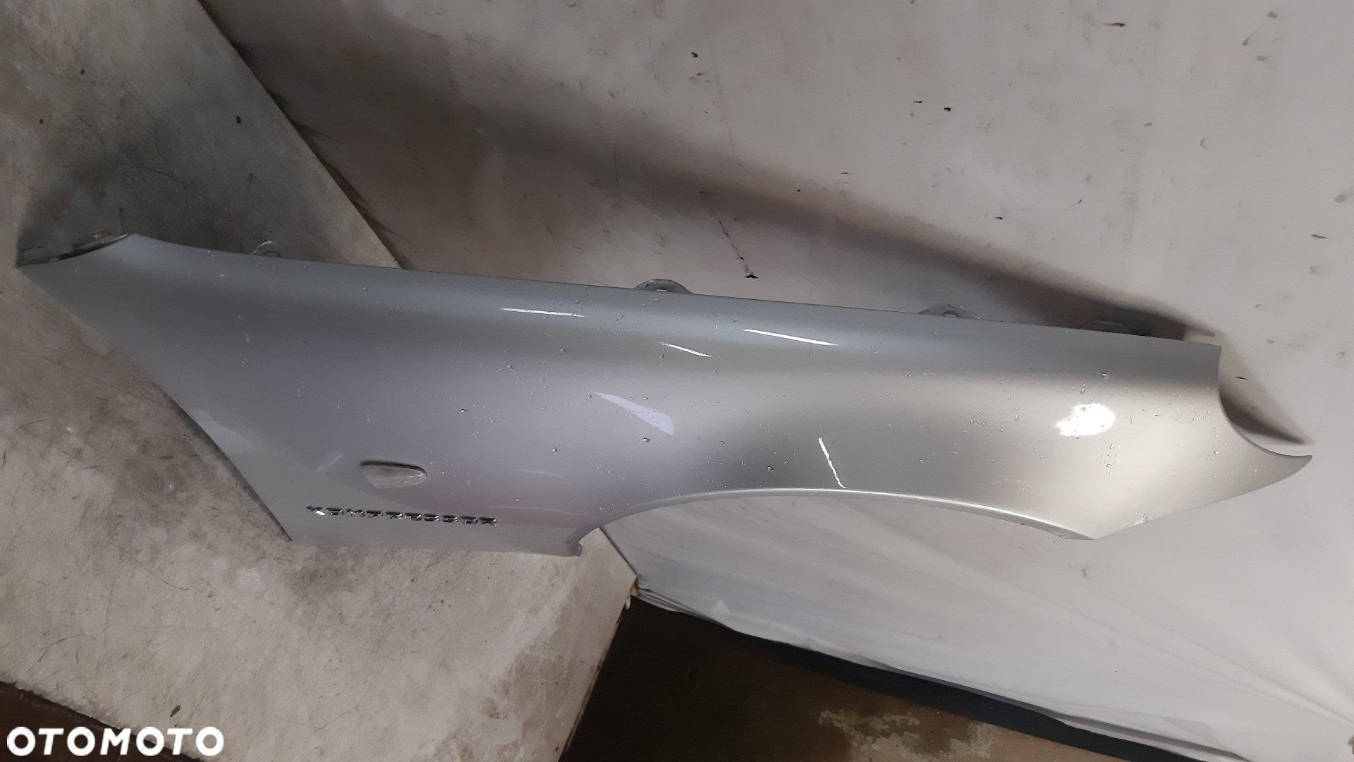 * BŁOTNIK PRZÓD PRAWY MERCEDES R170 SLK PRZEDLIFT  SREBRNY C744 - 3