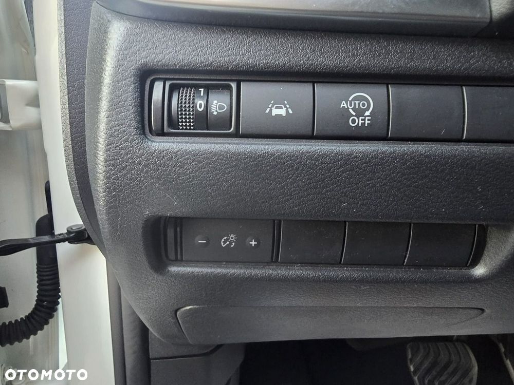 Nissan Qashqai - 23