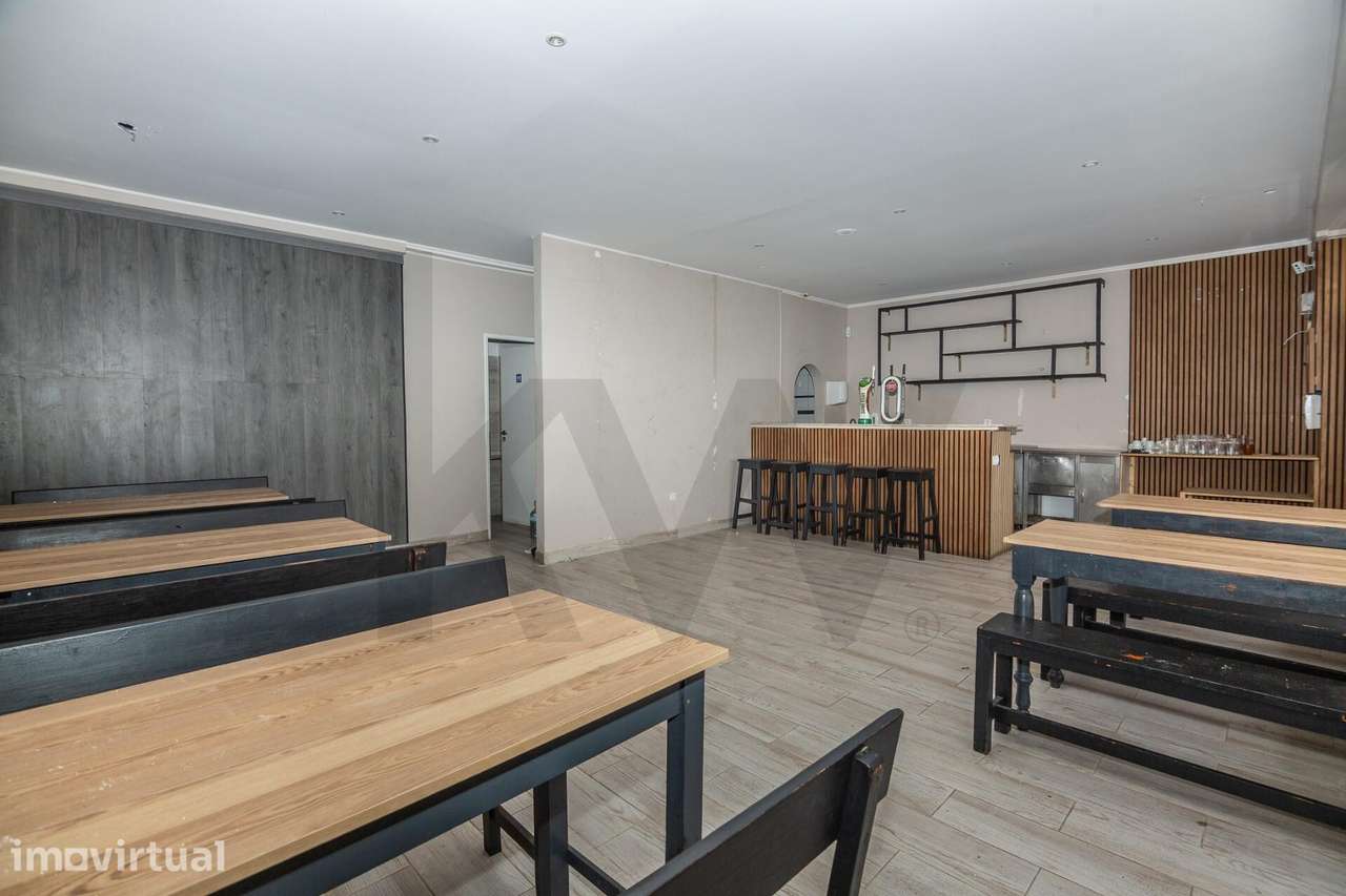 Loja - Snack Bar com esplanada para venda em Portimão - Grande imagem: 2/22