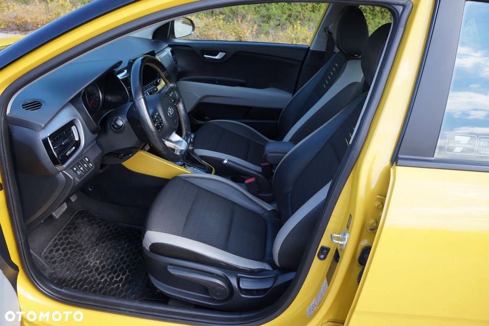 Kia Stonic 1.0 T-GDI L Business Line DCT - 10