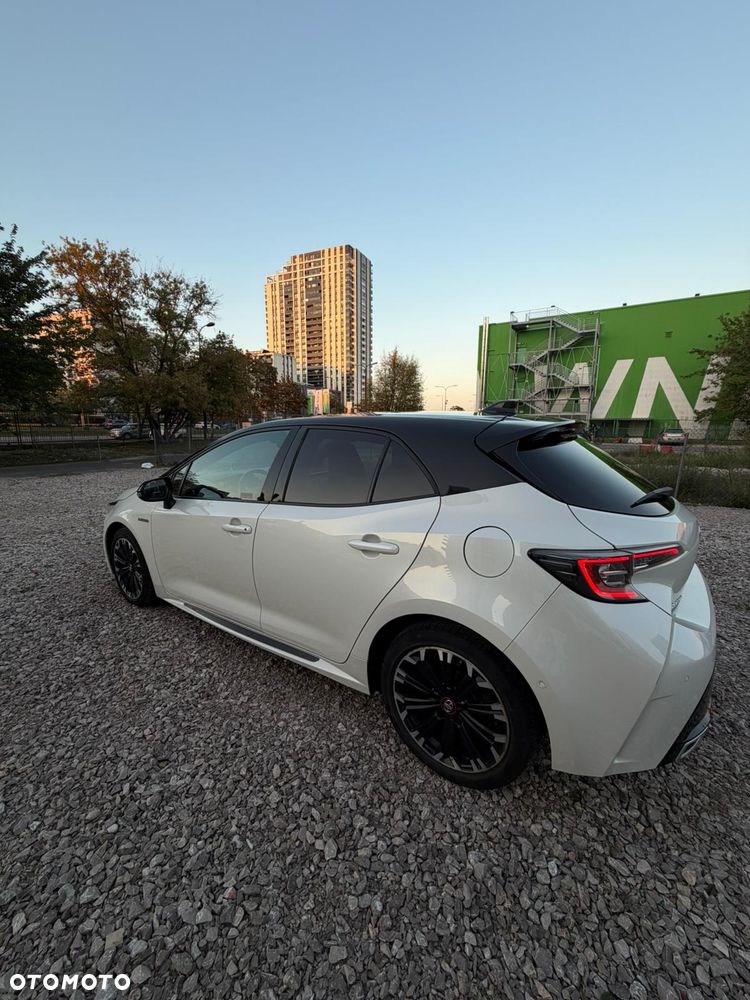 Toyota Corolla 2.0 Hybrid GR Sport - 3