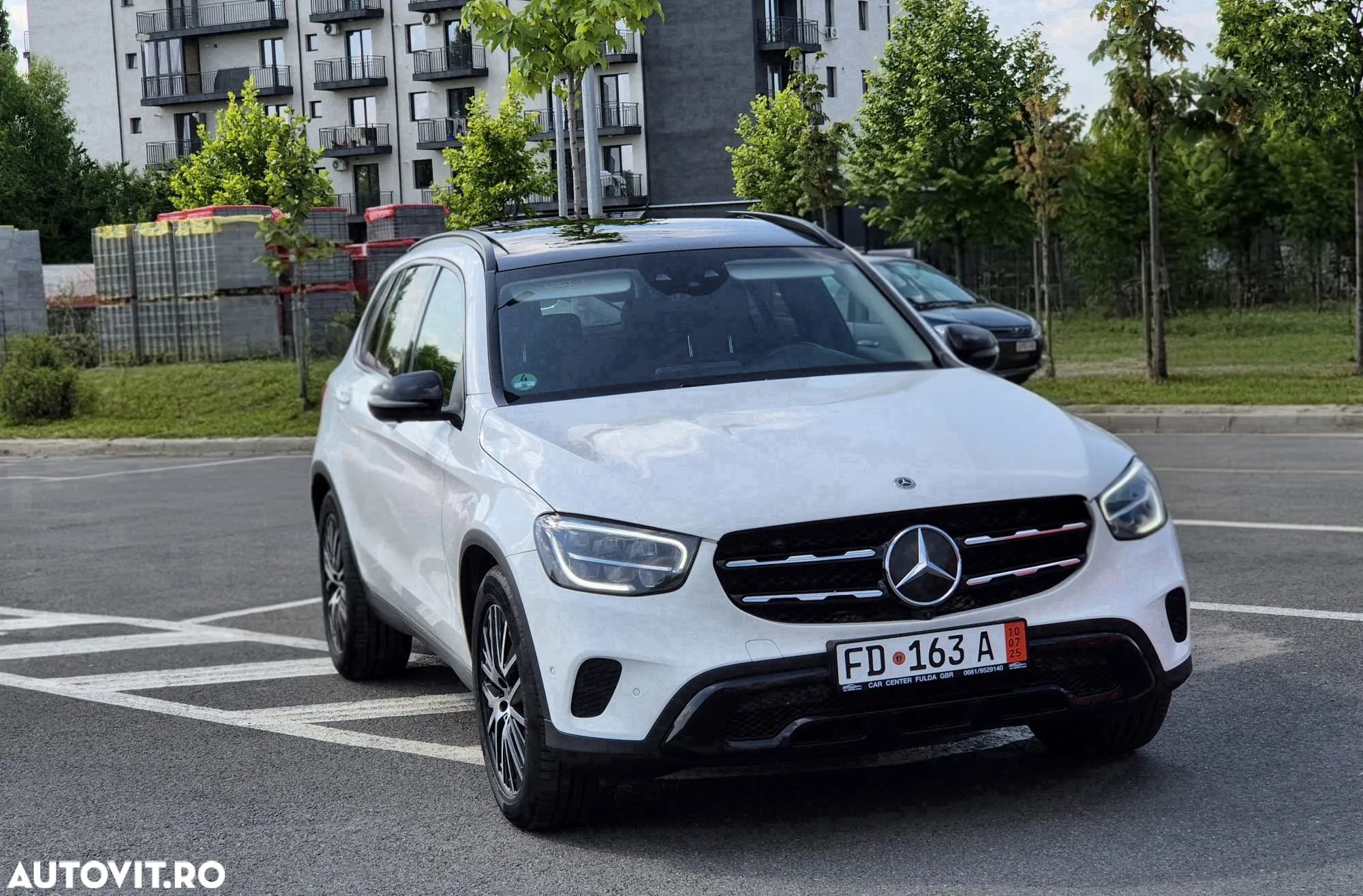 Mercedes-Benz GLC 220 d 4Matic 9G-TRONIC - 1