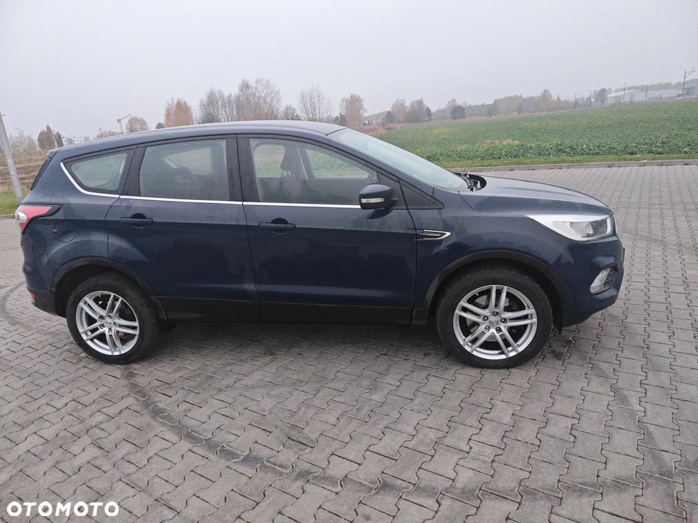 Ford Kuga 2.0 TDCi 4x4 Business Edition - 33