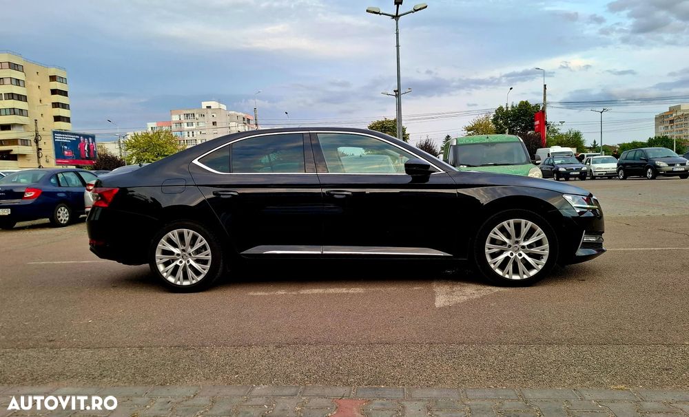 Skoda Superb 2.0 TSI DSG Style - 3