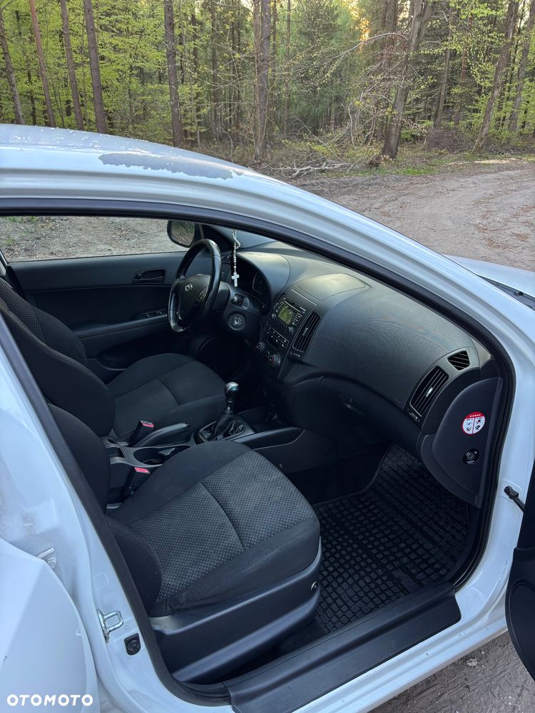 Hyundai i30 1.6 CRDi Classic - 10