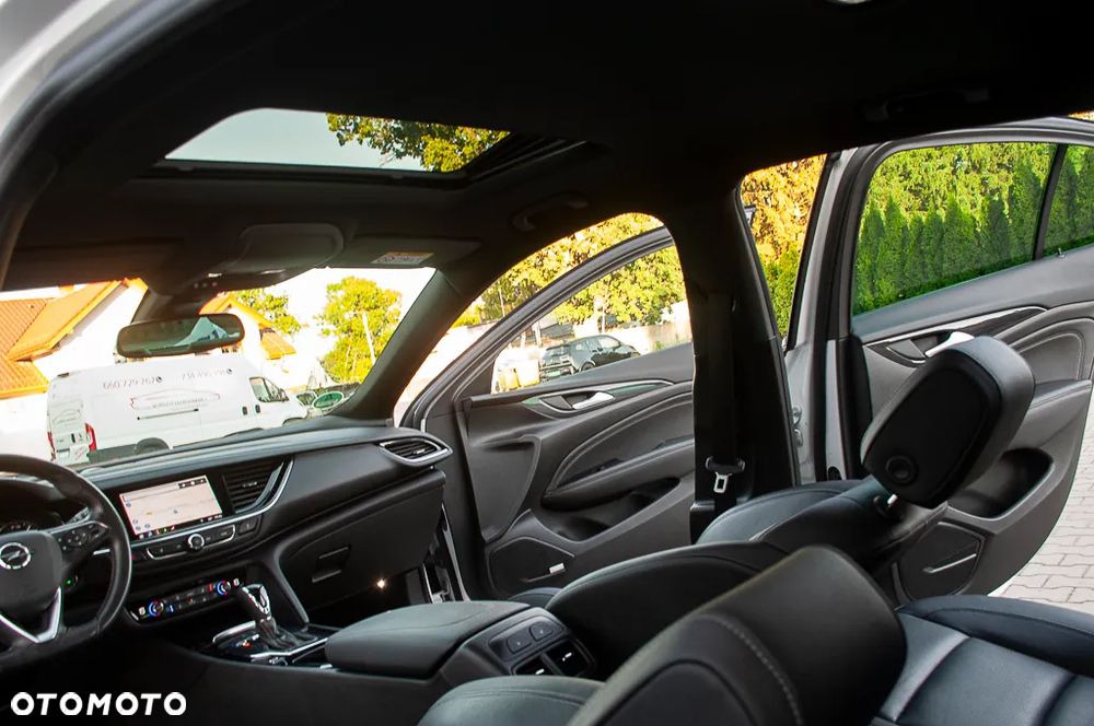 Opel Insignia 2.0 BiTrb D 4x4 Automatik Exclusive - 26