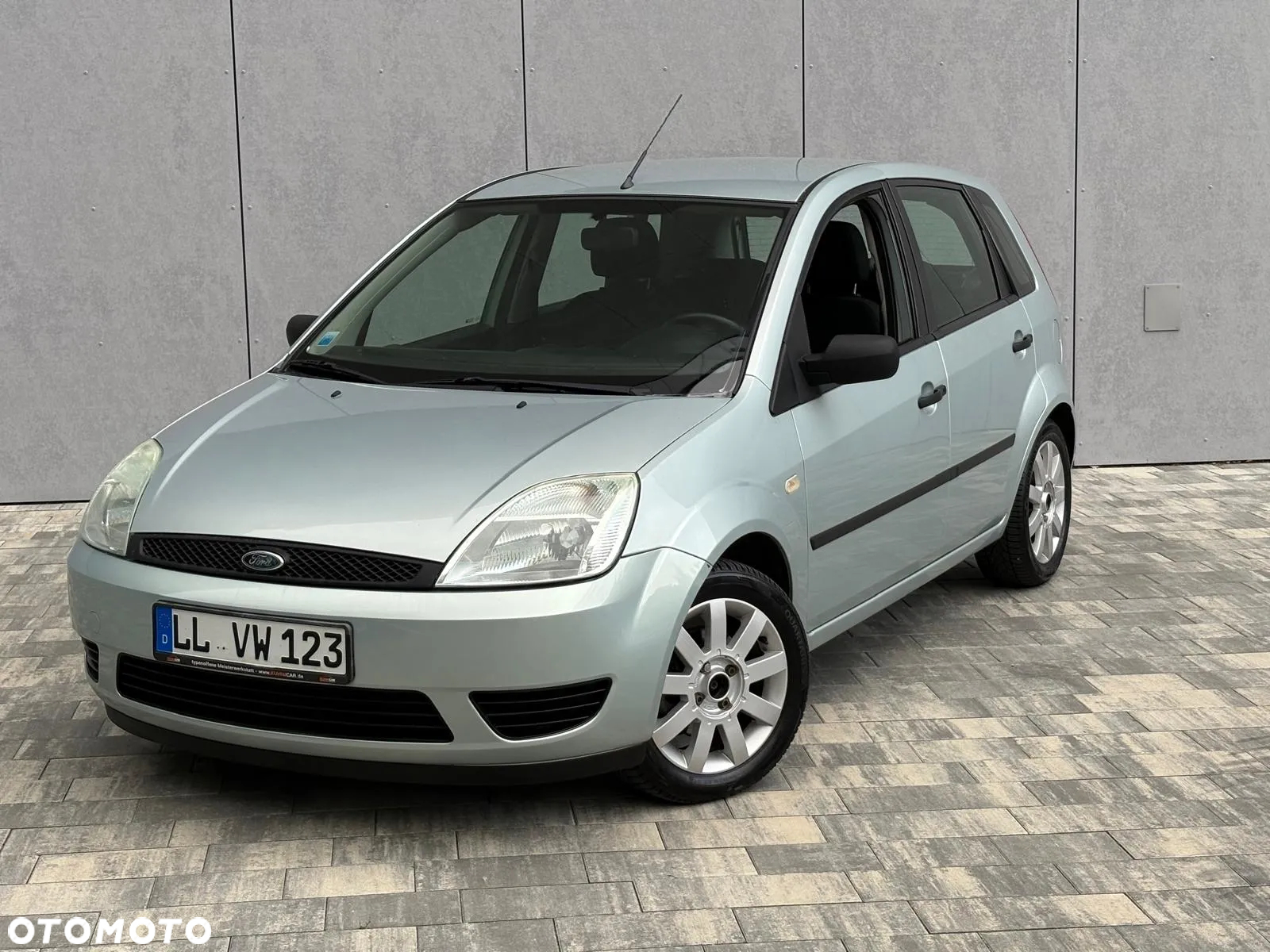 Ford Fiesta 1.3 Ghia - 2