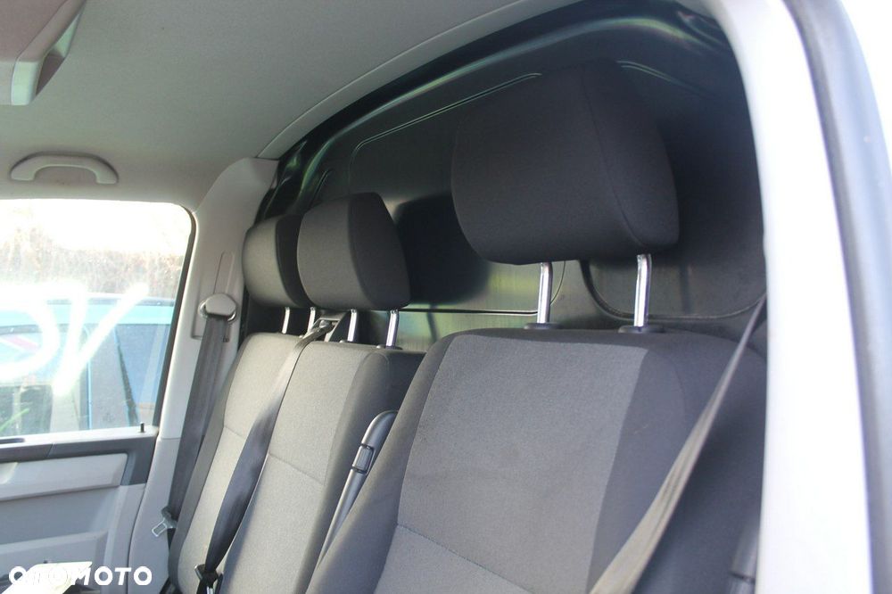 Volkswagen Transporter - 6