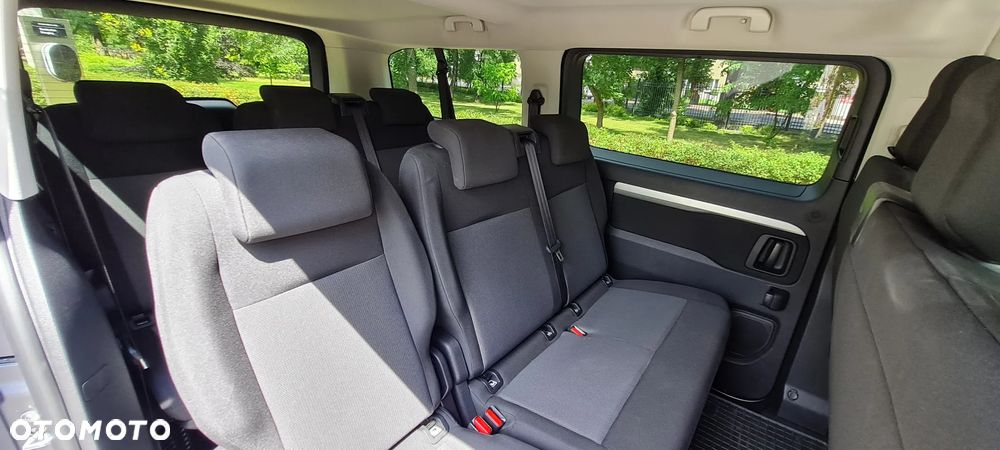 Peugeot Traveller 2.0 BlueHDi Long Active - 8