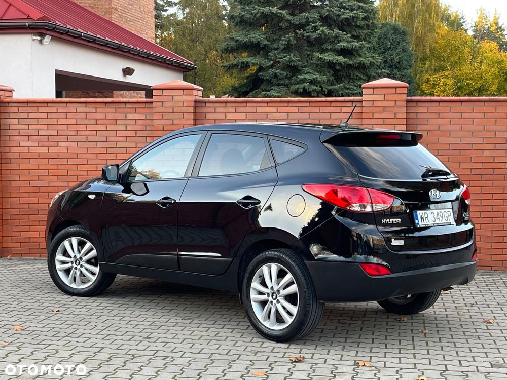 Hyundai ix35 1.7 CRDi 2WD Fifa World Cup Edition - 5