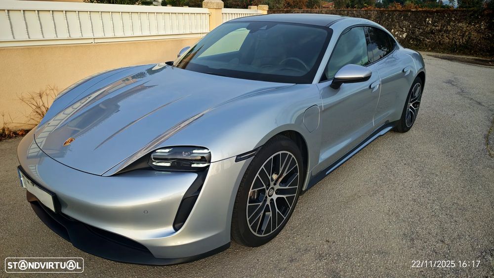 Porsche Taycan Standard - 17