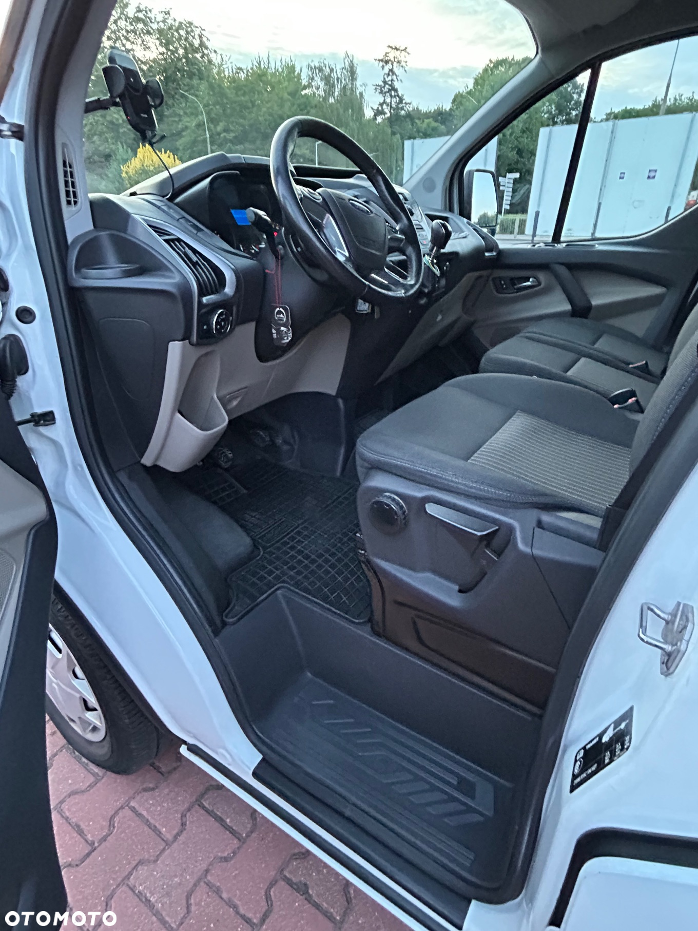 Ford Transit Custom 290 L2H1 Trend - 9