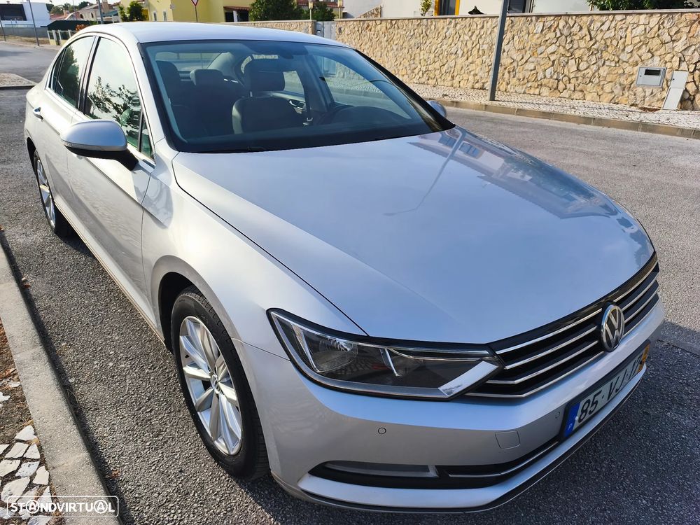 VW Passat 1.6 TDI Highline DSG - 3