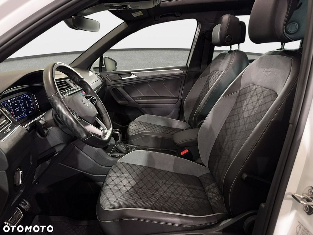 Volkswagen Tiguan - 13