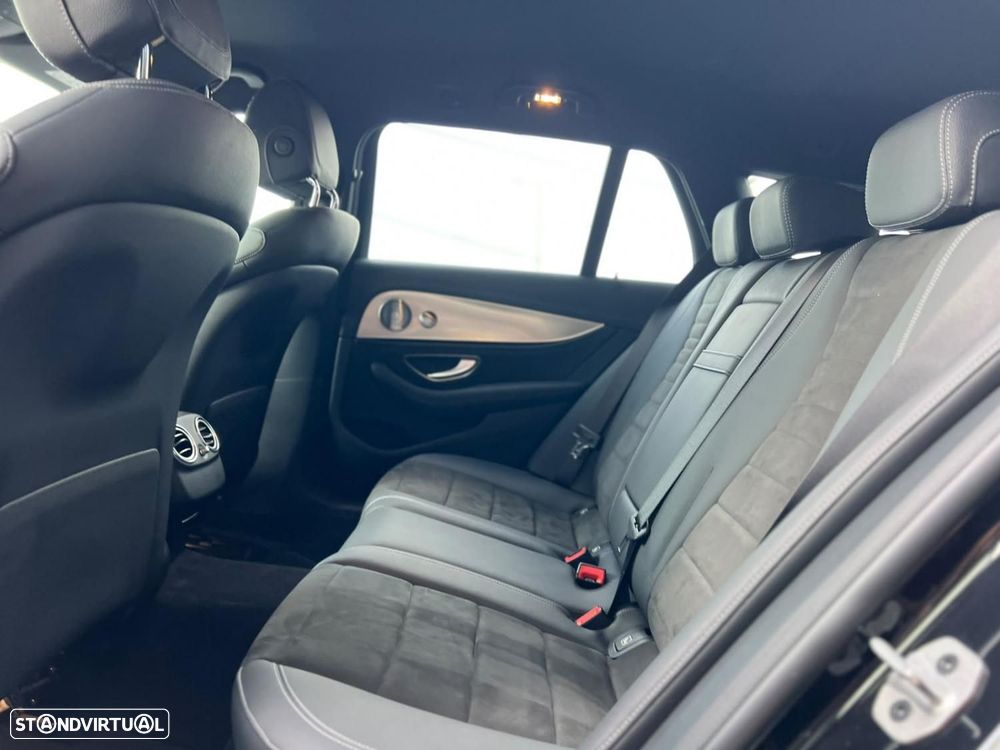Mercedes-Benz E 300 de AMG Line - 9