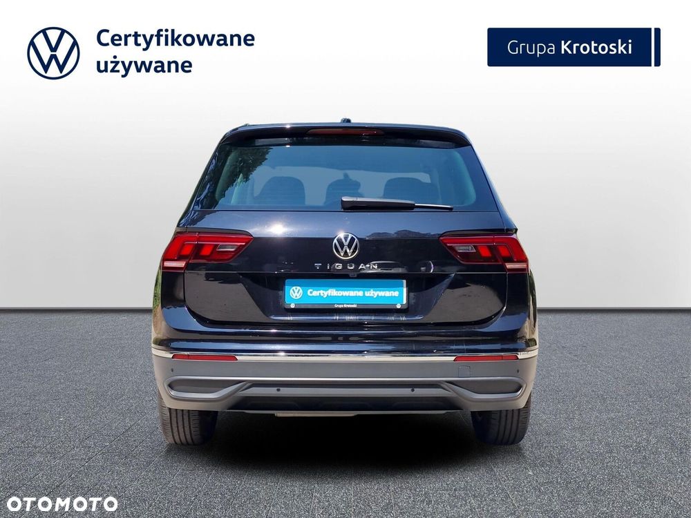 Volkswagen Tiguan - 9