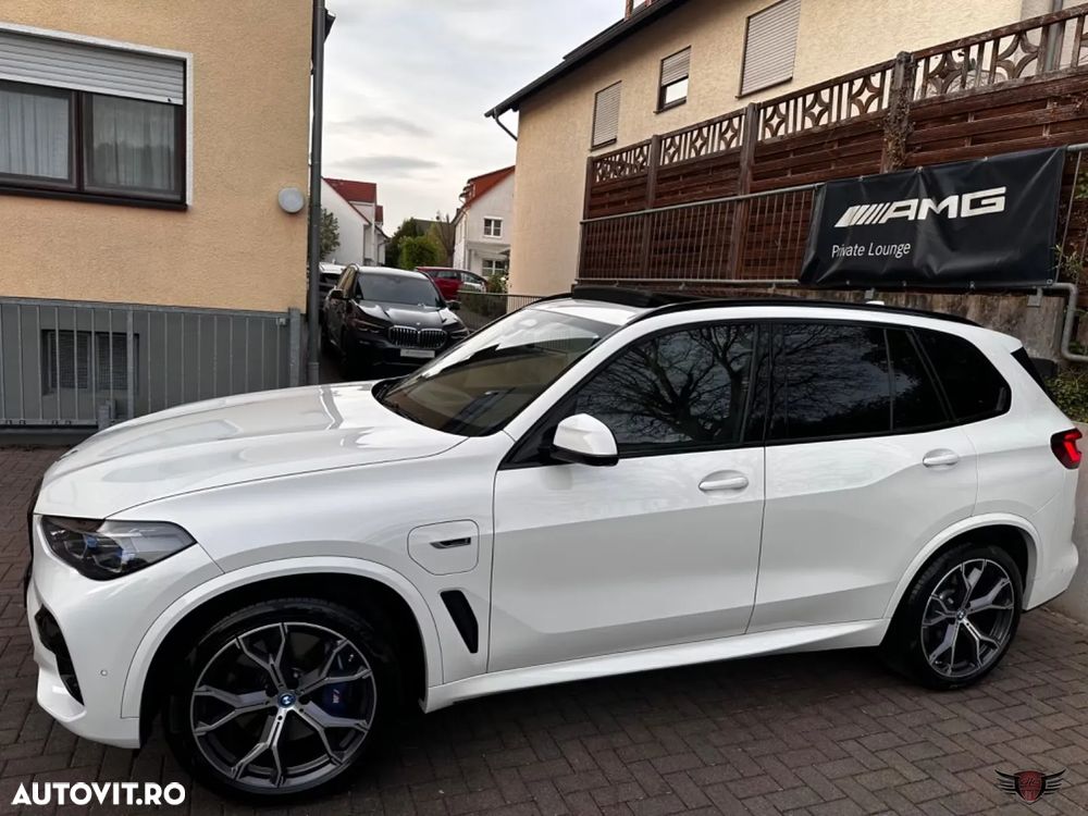 BMW X5 xDrive45e - 33