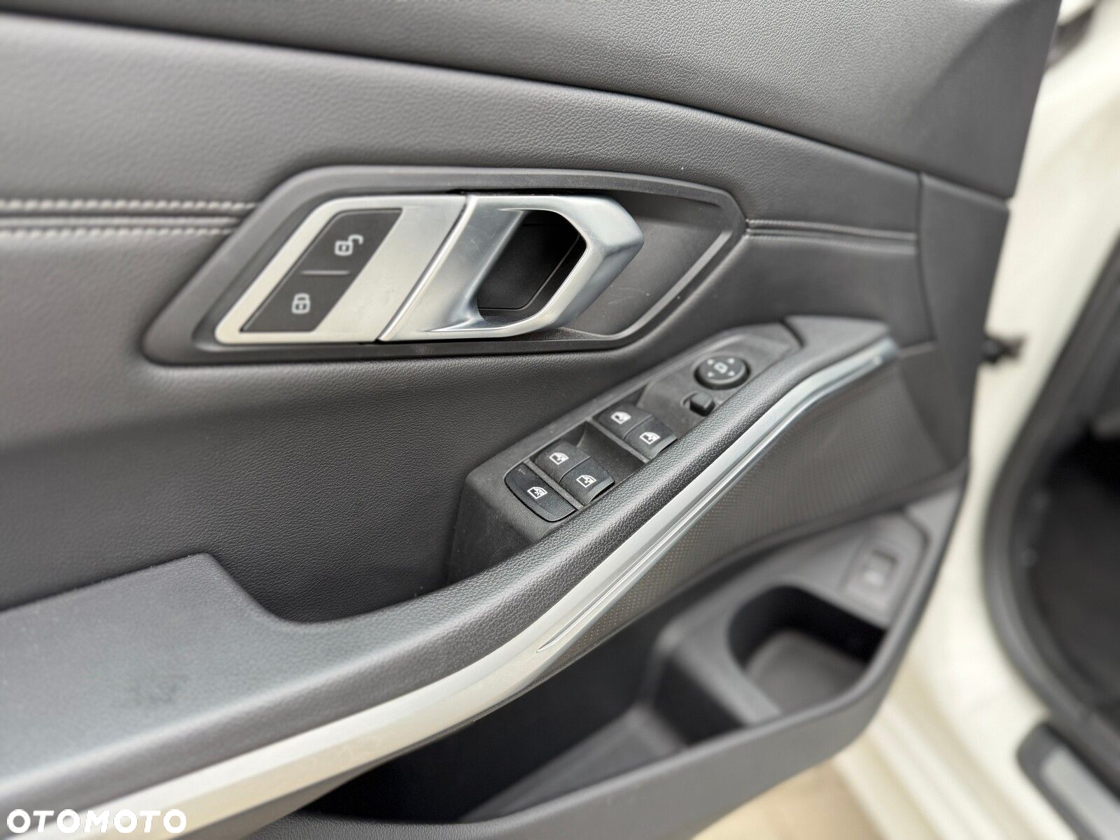 BMW Seria 3 - 20