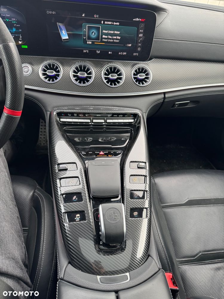 Mercedes-Benz AMG GT 53 4Matic+ Speedshift TCT 9G - 12